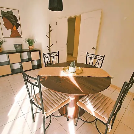 Oasis Parque 2 * 波尔蒂芒